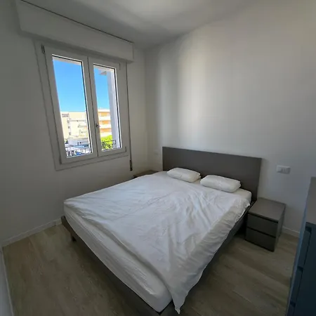 Thesweetspotbibione *